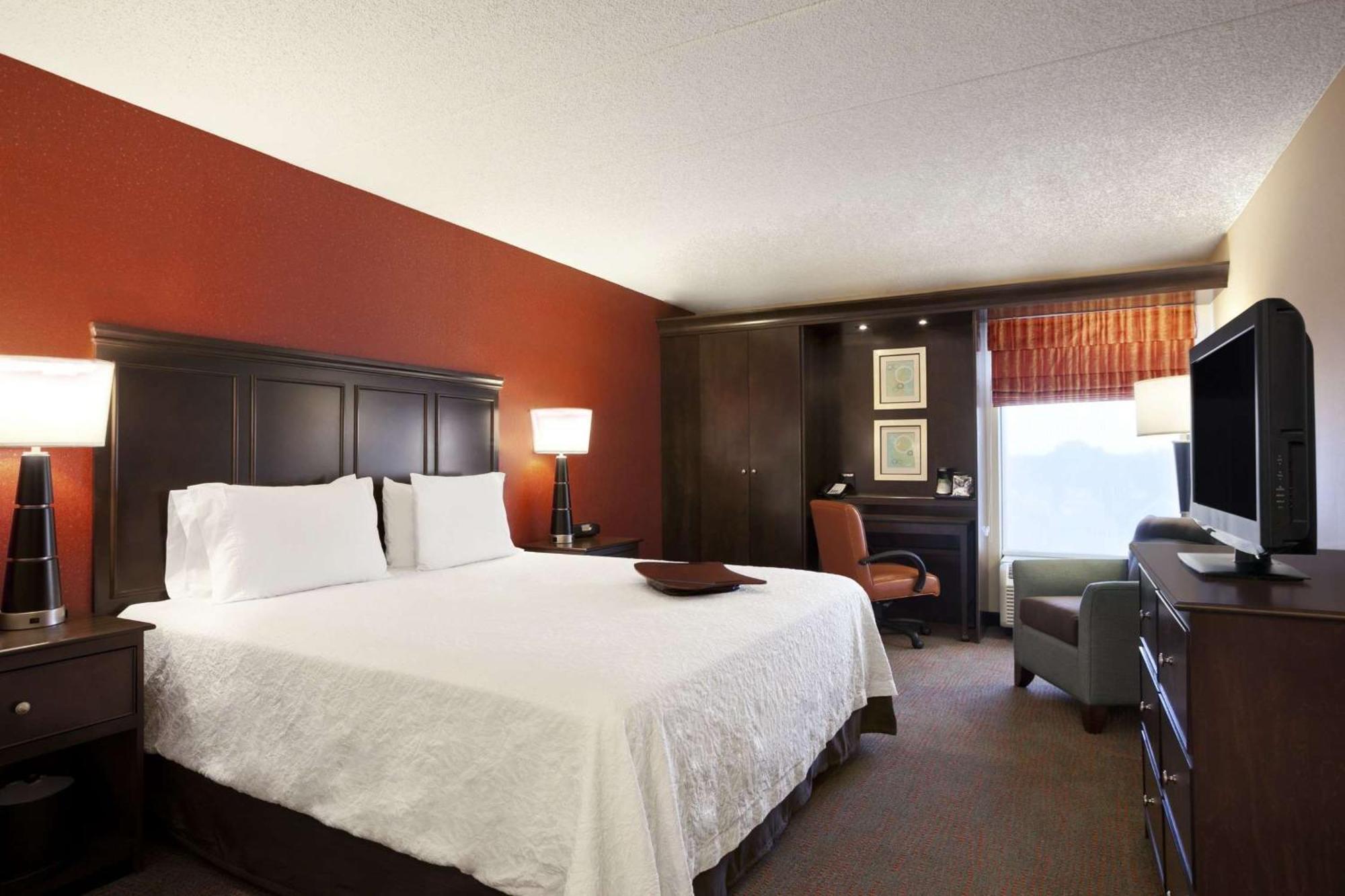 Hampton Inn Chicago-Midway Airport Bedford Park Exterior foto
